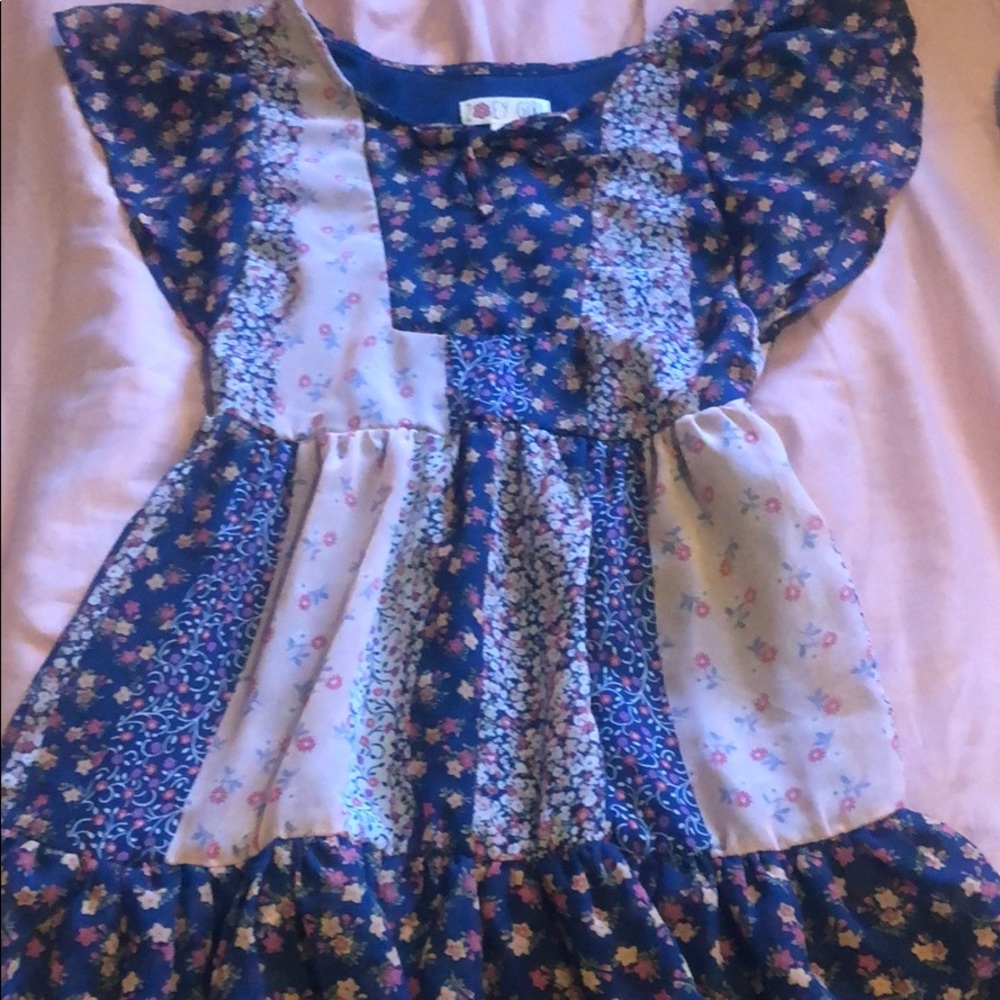 Kids Dress - Picture 2 of 4